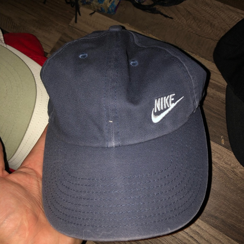 Men’s Nike hat